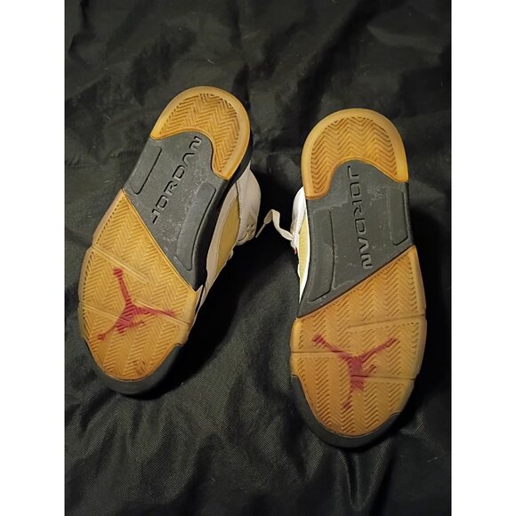 Air Jordan 5 Retro sneakers 2012 Fire Red colorway Size 9.5 - Picture 8 of 9